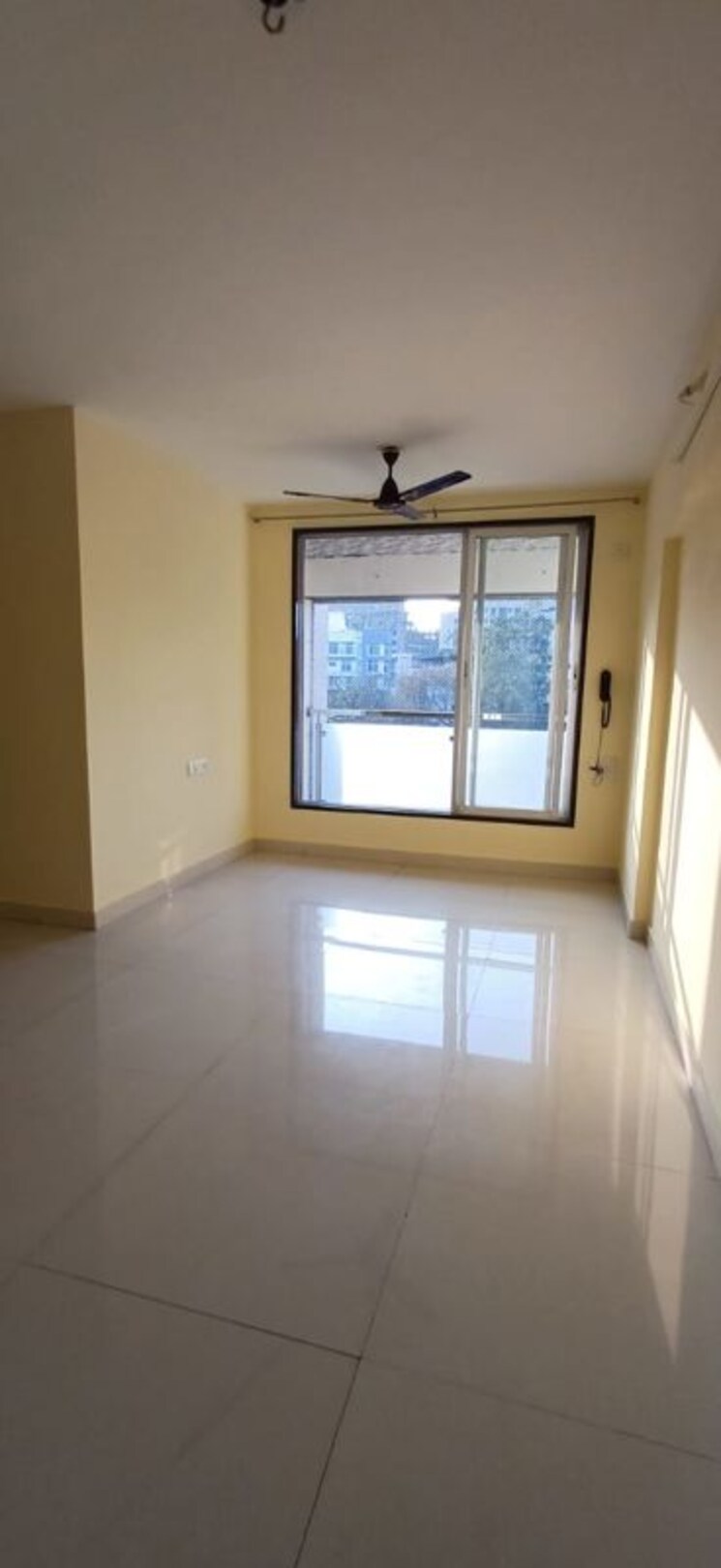 Room, naupada 2 Bedroom 690 Sq.Ft. Apartment In Naupada Thane 9949991