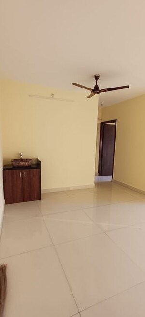 Room in 2 BHK Apartment at Naupada – for Rent