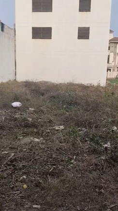 Plot For Sale in Omaxe City