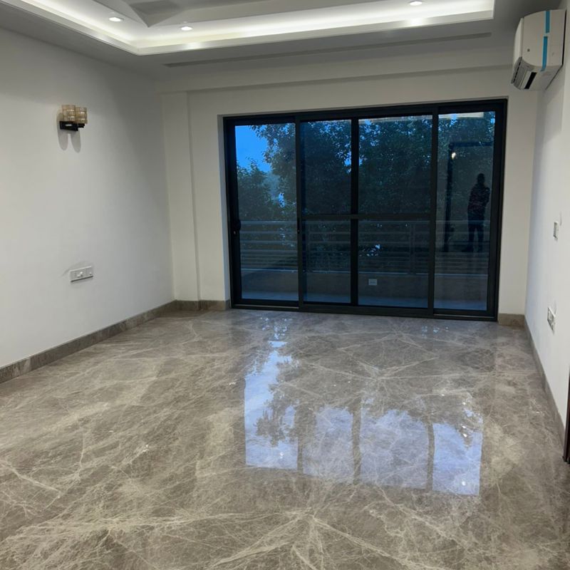 4 BHK + Servant Room Builder Floor For Sale in Anand Niketan