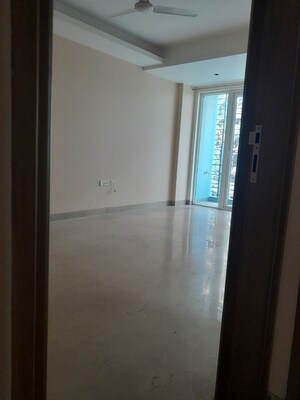 Building Lobby in 3 BHK Builder Floor at Chittaranjan Park – for Rent