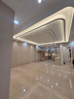 3 BHK Builder Floor For Sale in Meenakshi Garden