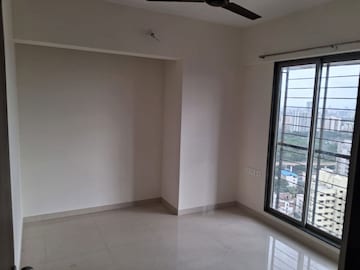 2 BHK Apartment For Rent in Kalpataru Immensa, Kolshet Road