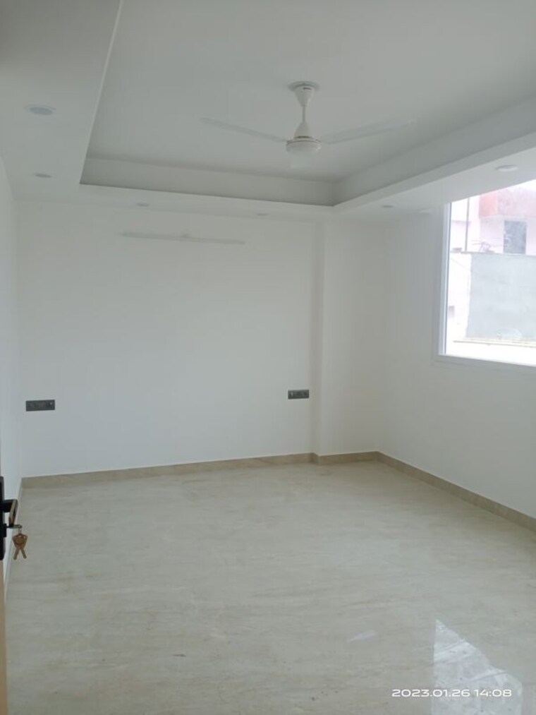 Room, vasant kunj 3 Bedroom 1350 Sq.Ft. Builder Floor In Vasant Kunj Delhi 9950178