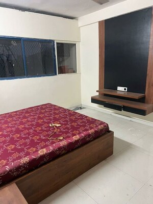 Bedroom in 4 BHK Apartment at Goyal Intercity, Memnagar – for Rent