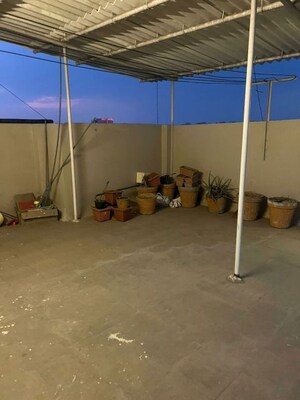 Parking in 4 BHK Apartment at Goyal Intercity, Memnagar – for Rent