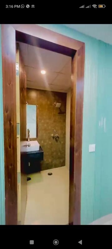 Studio Apartment For Rent in Gaur City Mall, Sector 4 Greater Noida