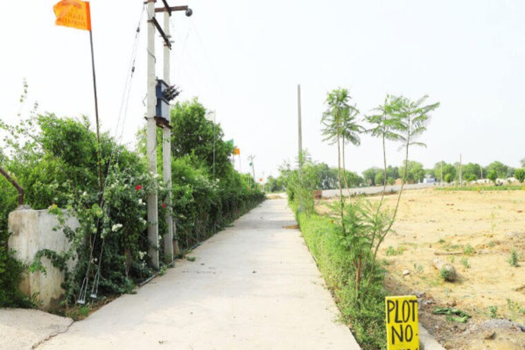 undefined, jewar  1172 Sq.Ft. Plot In Jewar Greater Noida 9950202