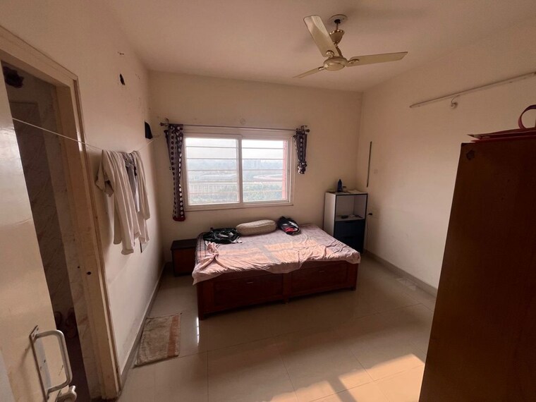 Bedroom, raebareli road 3.5 Bedroom 1600 Sq.Ft. Apartment In Raebareli Road Lucknow 9950165