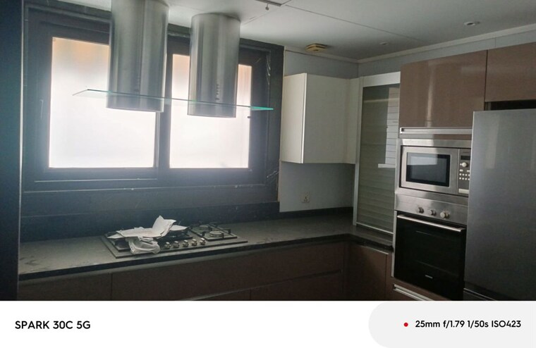Living Room, anand niketan 4 Bedroom 400 Sq.Yd. Builder Floor In Anand Niketan Delhi 9950241