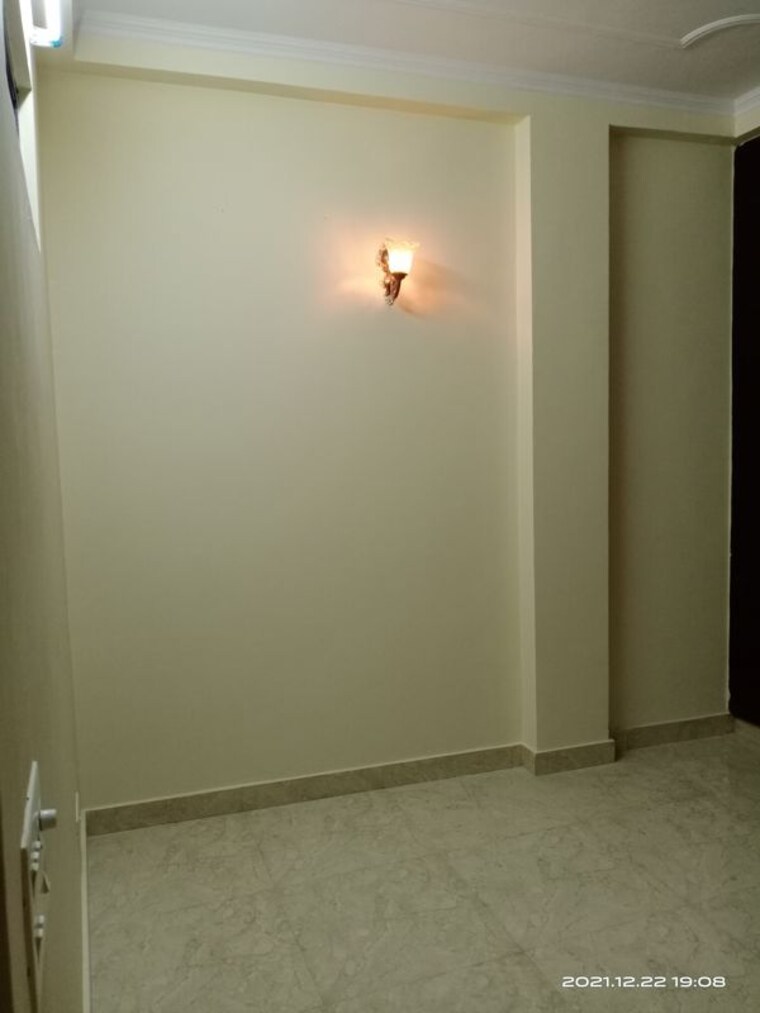 Room, vasant kunj 2 Bedroom 900 Sq.Ft. Builder Floor In Vasant Kunj Delhi 9950254