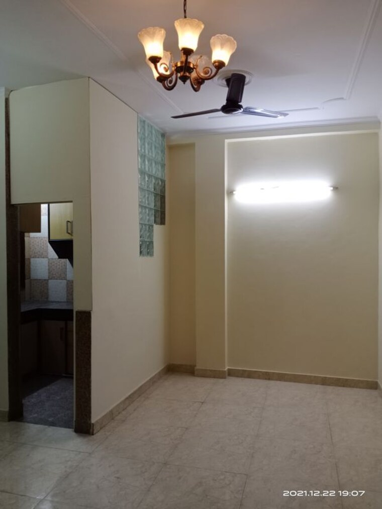 Room, vasant kunj 2 Bedroom 900 Sq.Ft. Builder Floor In Vasant Kunj Delhi 9950254