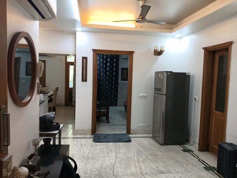 Living Room, kailash colony 3 Bedroom 1550 Sq.Ft. Builder Floor In Kailash Colony Delhi 9950276
