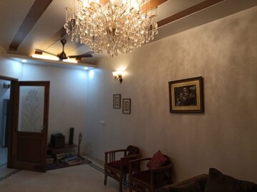 3 BHK Builder Floor For Rent in Kailash Colony