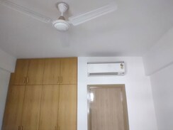 2.5 BHK + Extra Room Builder Floor For Sale in Signature Global City 92