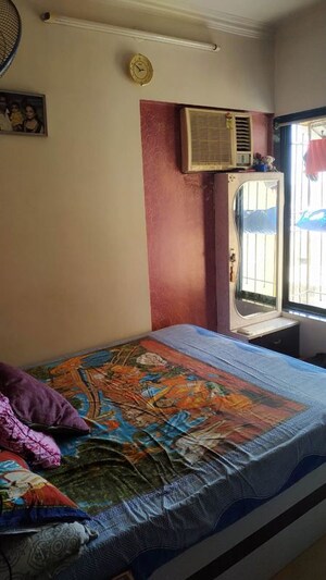 Bedroom in 1 BHK Apartment at Paradise Apartment Santacruz East, Santacruz East – for Rent
