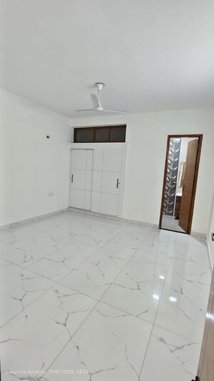 3 BHK Builder Floor For Rent in Vasant Kunj