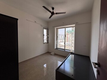 Room in 2 BHK Apartment at Vilas Javdekar Yashone Eternitee, Hinjewadi – for Rent
