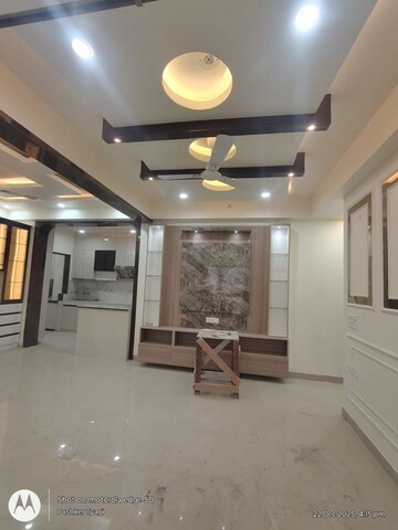 Gym in 4 BHK Apartment at Parx Laureate, Sector 108 – for Rent