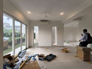 Living Room in 4 BHK Builder Floor at BPTP Amstoria, Sector 102 – for Rent