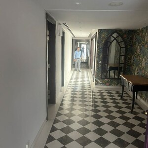 Building Lobby in 4 BHK Builder Floor at Anand Niketan – for Sale