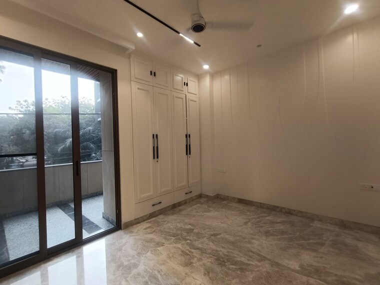 Room, janakpuri 3 Bedroom 1400 Sq.Ft. Builder Floor In Janakpuri Delhi 9950572