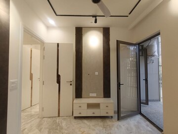 Building Lobby in 3 BHK Builder Floor at Janakpuri – for Sale