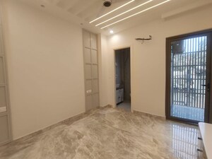 Room in 3 BHK Builder Floor at Janakpuri – for Sale