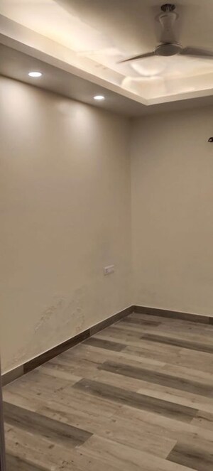 Room in 3 BHK Builder Floor at East Of Kailash – for Rent