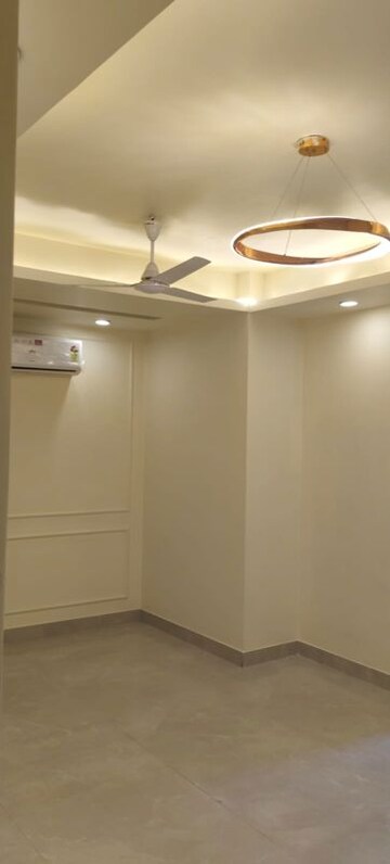 Room in 3 BHK Builder Floor at East Of Kailash – for Rent