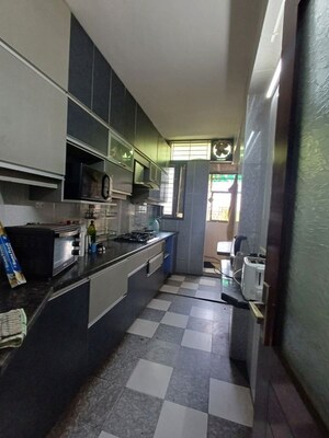Kitchen in 2 BHK Builder Floor at Nehru Enclave – for Rent
