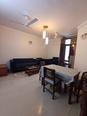 Living Room in 2 BHK Builder Floor at Nehru Enclave – for Rent