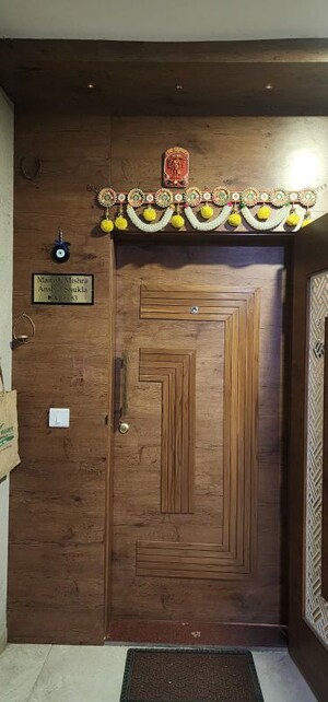 Furnished Amenities in 3 BHK Apartment at Shela – for Rent