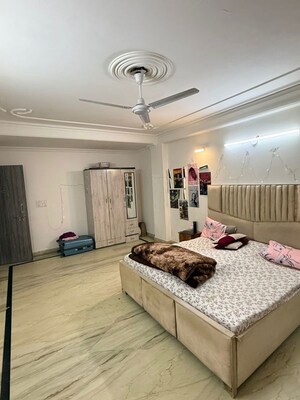 Bedroom in 2 BHK Builder Floor at Saket – for Rent
