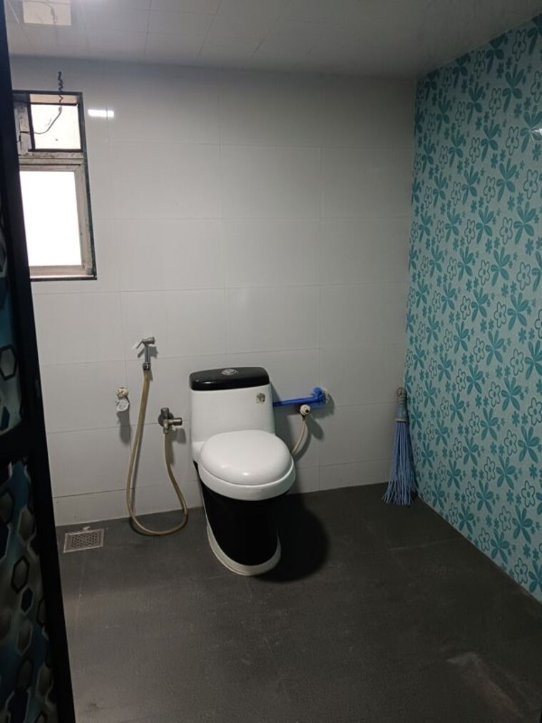 Bathroom, dombivli east 1 Bedroom 570 Sq.Ft. Apartment In Dombivli East Thane 9299442