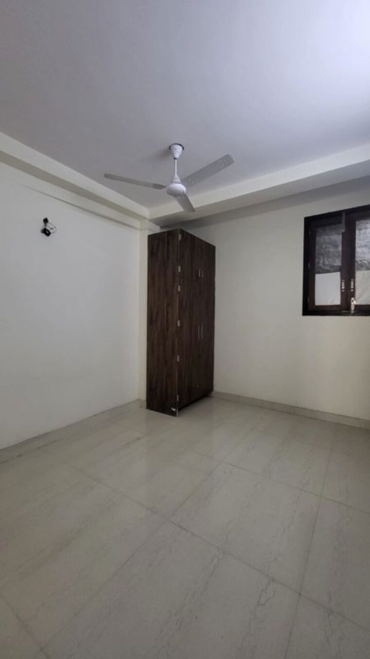 Room, palm-residency-chhatarpur 1 Bedroom 550 Sq.Ft. Apartment In Chattarpur Delhi 9950891