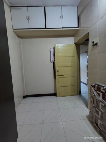 Bathroom in 1 BHK Apartment at Dombivli East – for Sale