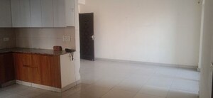 Room in 3 BHK Apartment at Panchsheel Greens II, Sector 16 Greater Noida – for Rent