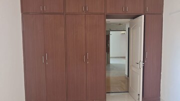 Room in 3 BHK Apartment at Ajmera Green Acres, Bannerghatta – for Rent