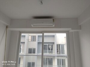 Room in 2.5 BHK Builder Floor at Sector 89 – for Rent