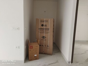 Living Room in 2.5 BHK Builder Floor at Sector 89 – for Rent