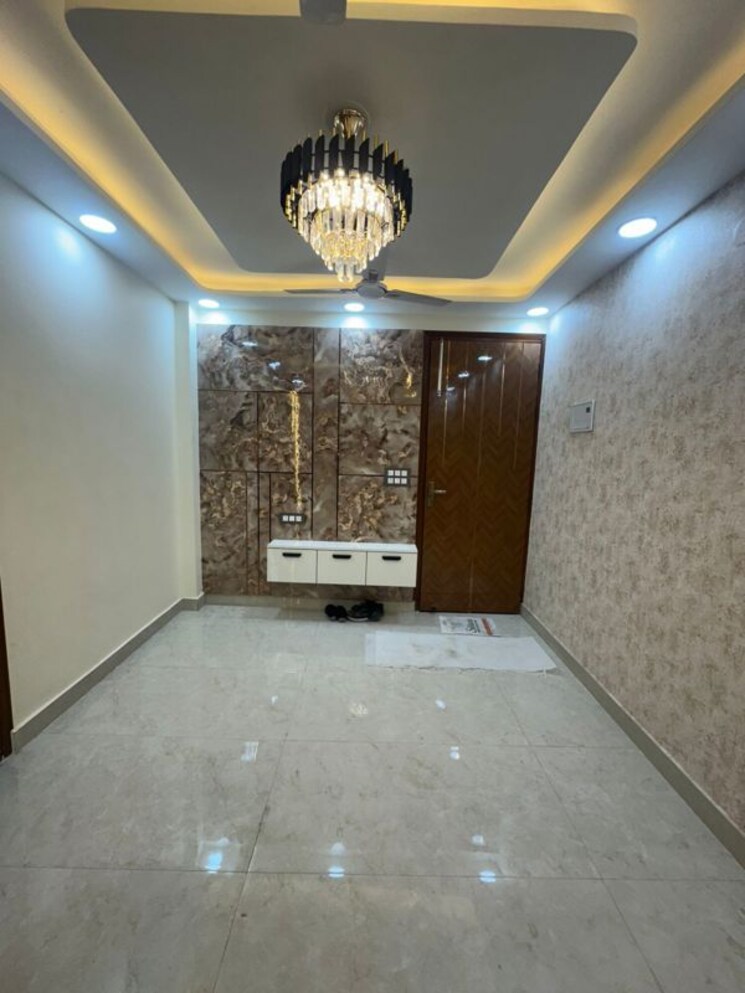 Living Room, dwarka mor 3 Bedroom 900 Sq.Ft. Apartment In Dwarka Mor Delhi 9951055