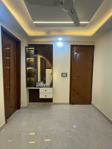 Bedroom in 3 BHK Apartment at Dwarka Mor – for Rent