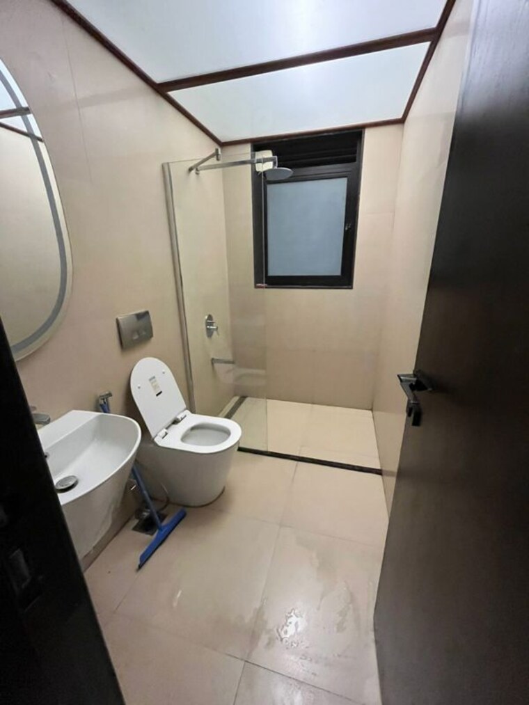 Bathroom, lunkad-sky-vie 3 Bedroom 1650 Sq.Ft. Apartment In Viman Nagar Pune 9950929