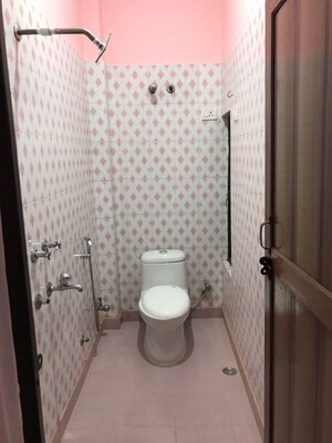 Bathroom in 1 BHK Apartment at Palm Residency Chhatarpur, Chattarpur – for Rent