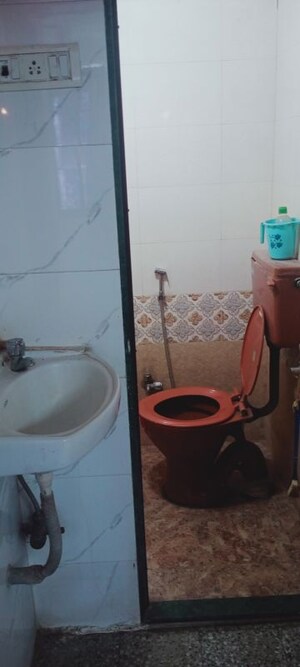 Bathroom in 1 RK Apartment at Poonam Pragati, Andheri East – for Rent