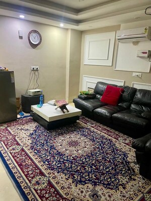 Bedroom in 2 BHK Apartment at Palm Residency Chhatarpur, Chattarpur – for Rent