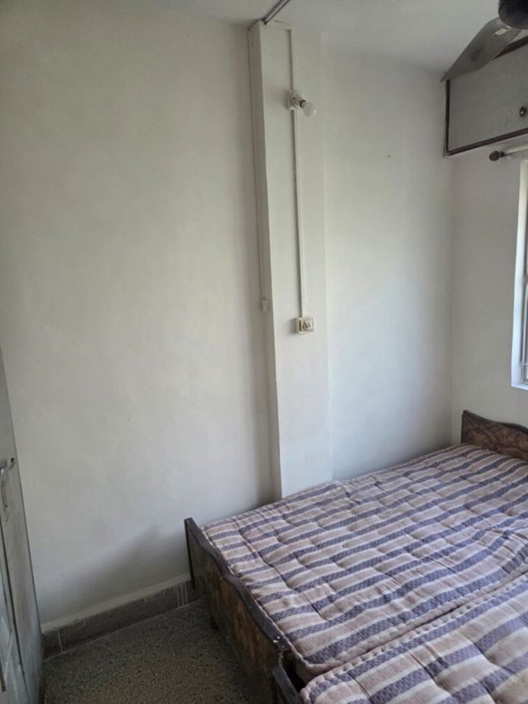 Bedroom, clover-hills 3 Bedroom 1500 Sq.Ft. Apartment In Kondhwa Pune 9951274