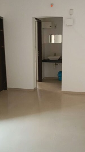  1.5 BHK Apartment at Pride World City Long Island, Charholi Budruk – for Sale