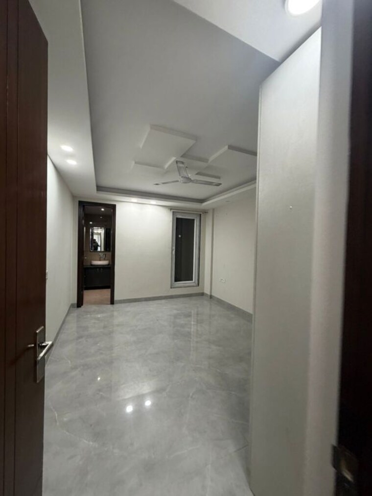 Room, palm-residency-chhatarpur 3 Bedroom 1450 Sq.Ft. Apartment In Chattarpur Delhi 9951286